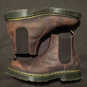 Dr. Martens Airwair Leather Chelsea Boots